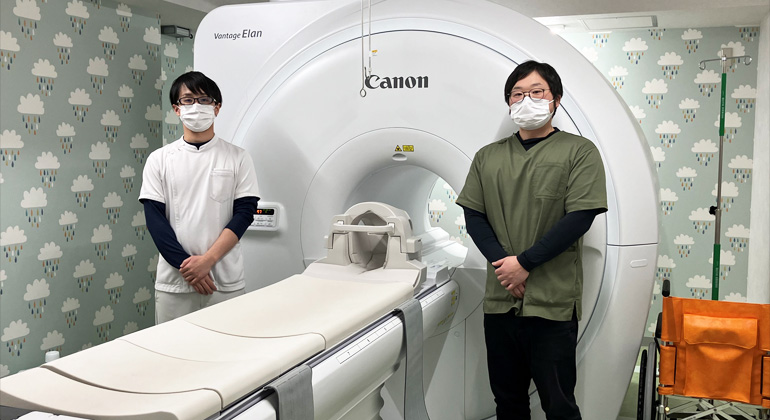 医療法人葵　深谷中央病院集合写真