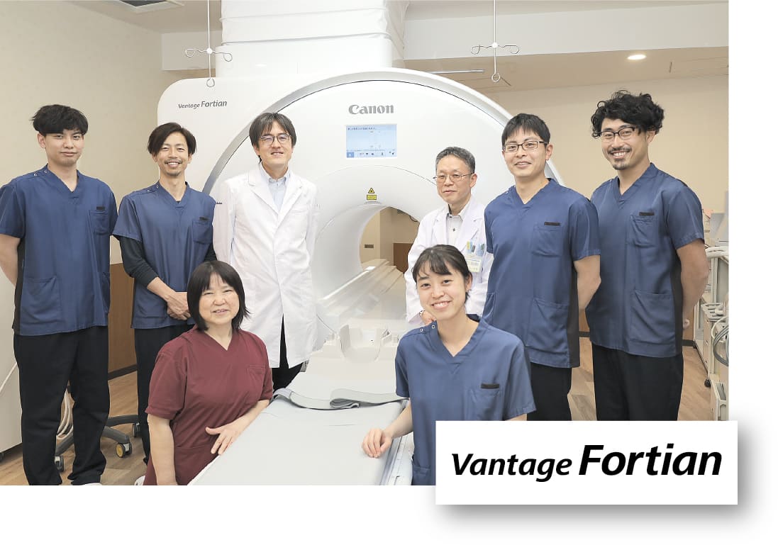 滋賀県立総合病院 スタッフ集合写真