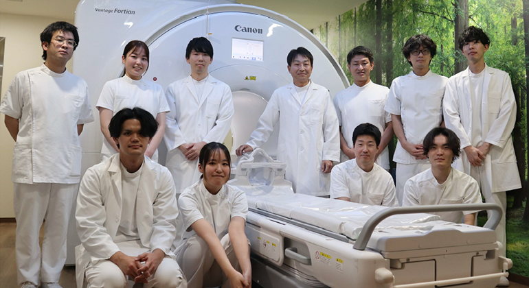 福島県立医科大学附属病院様の写真
